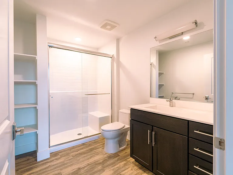 Vela Apartments — Photo 18
