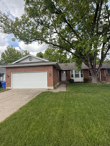 1124 W Shepard Ln Photo 1
