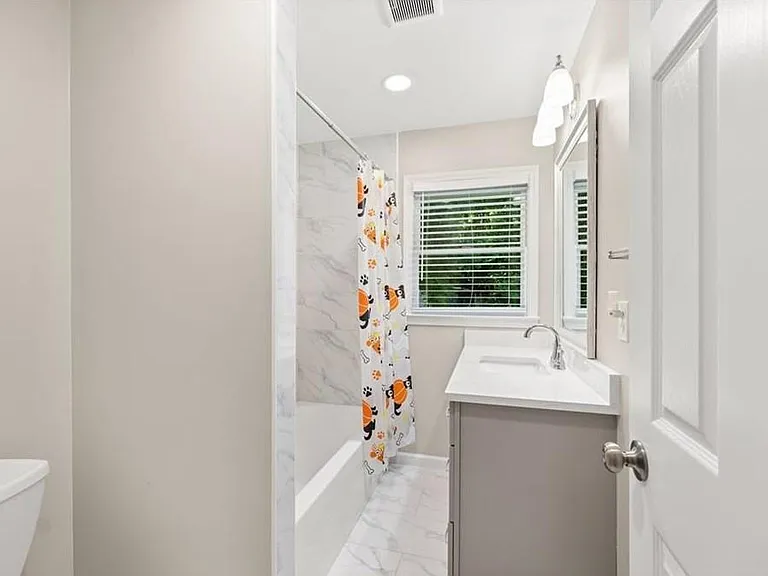 491 Morningside Dr — Photo 7