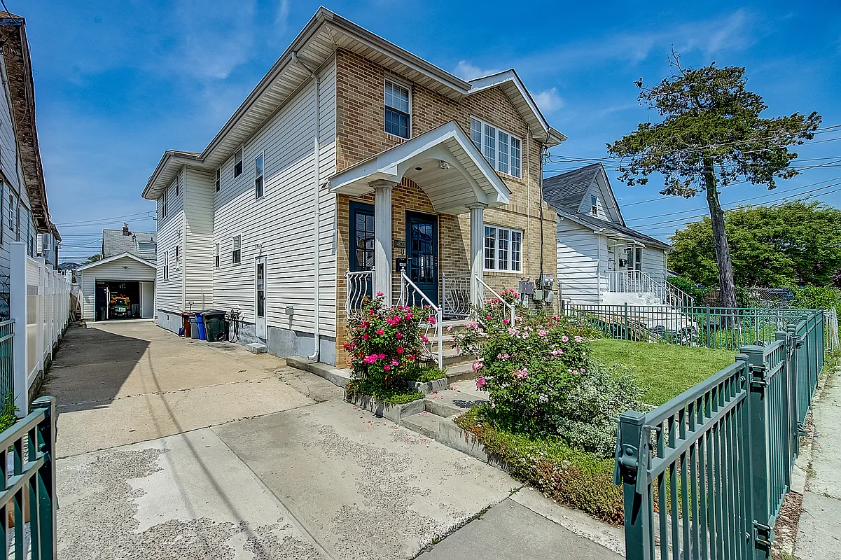 14630 177th St photo 1