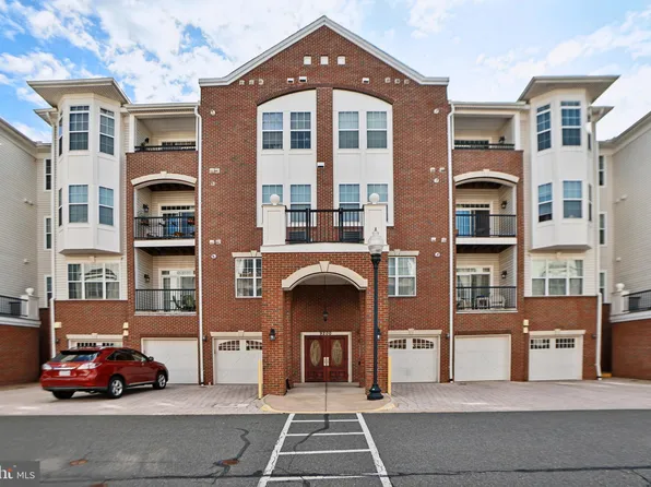 9200 Charleston Dr Unit 408, Manassas, VA 20110