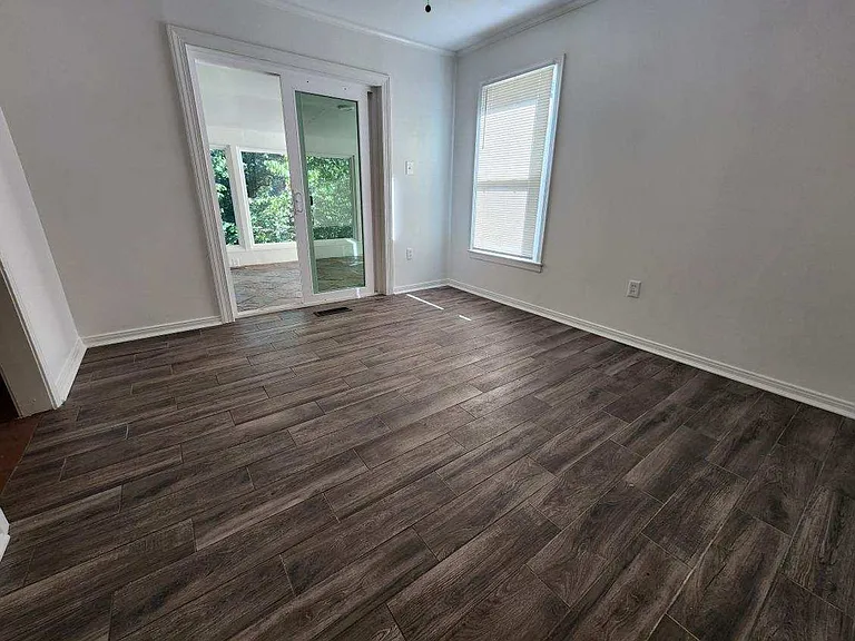 8612 Westwood Ave — Photo 6