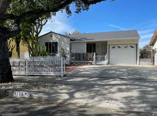 1135 Rose Ave, Pasadena, CA 91107