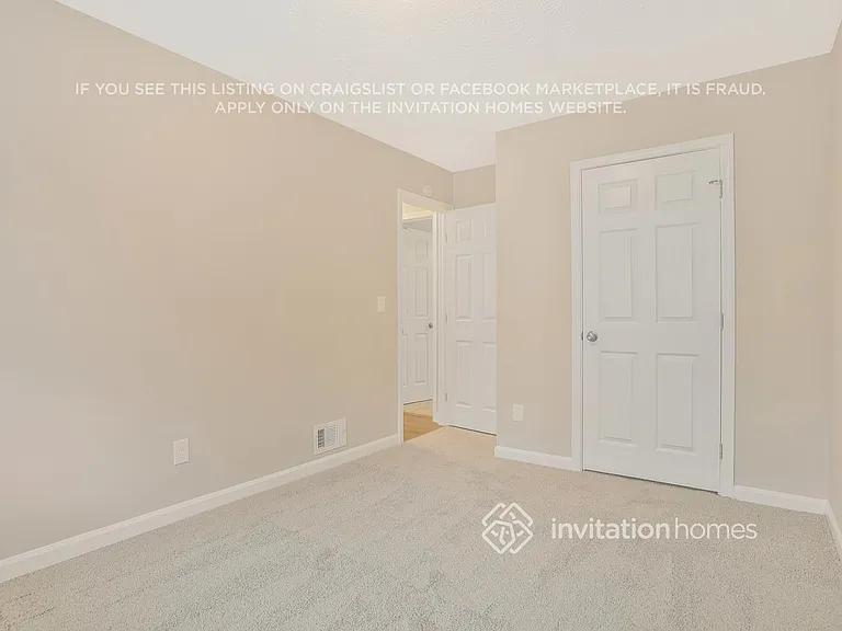 1648 Roman Point Dr — Photo 18