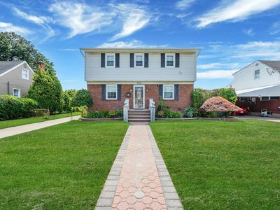 508 Chamberlin Street, East Meadow, NY, 11554