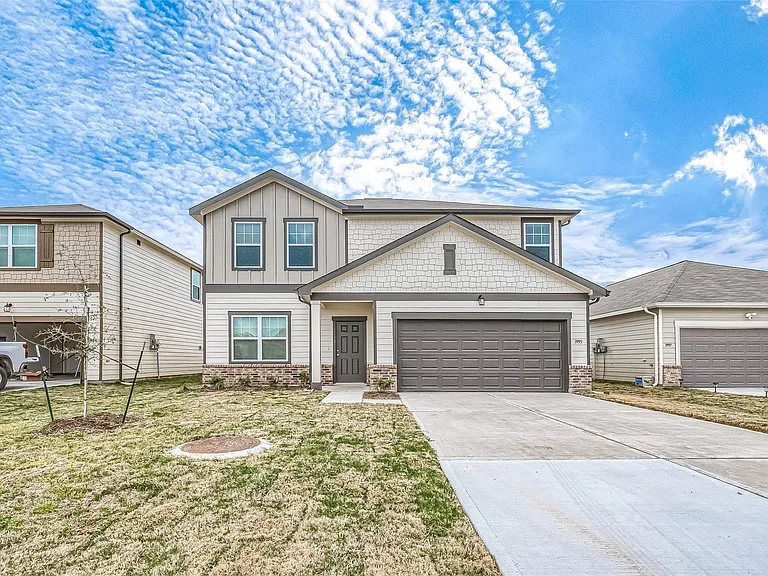 3993 Fringetree Ln — Photo 2