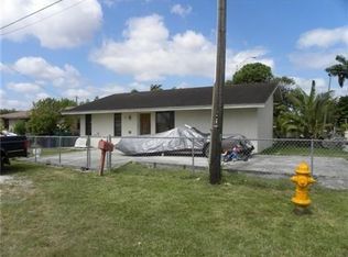 320 SW 118th Ave, Miami, FL 33184