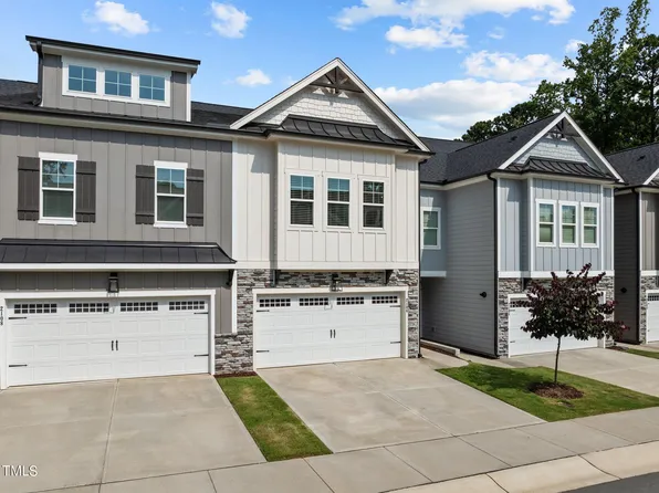 2106 Mullingar St, Cary, NC 27518