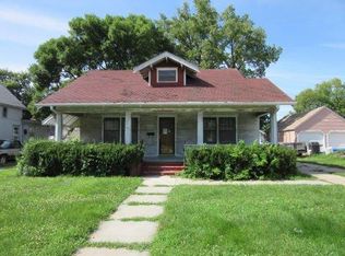 908 Market St, Beatrice, NE 68310