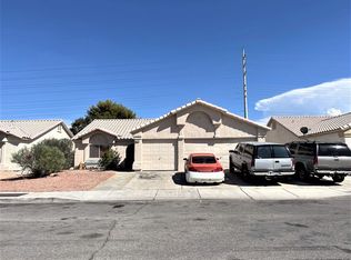 5502 Lake Charles St, North Las Vegas, NV 89031
