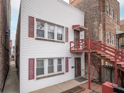3055 S Broad St, Chicago, IL, 60608