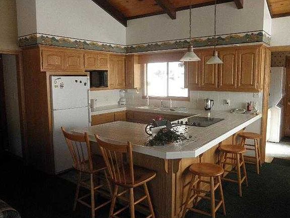 5th image of 1249 Siskiyou Dr