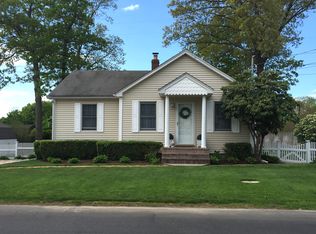 84 King Rd, Rocky Point, NY 11778