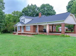 3336 Startown Rd, Newton, NC 28658