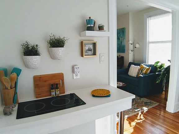 Cooking nook...