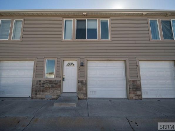 3521 E Greenfield Dr, Ammon, ID 83406