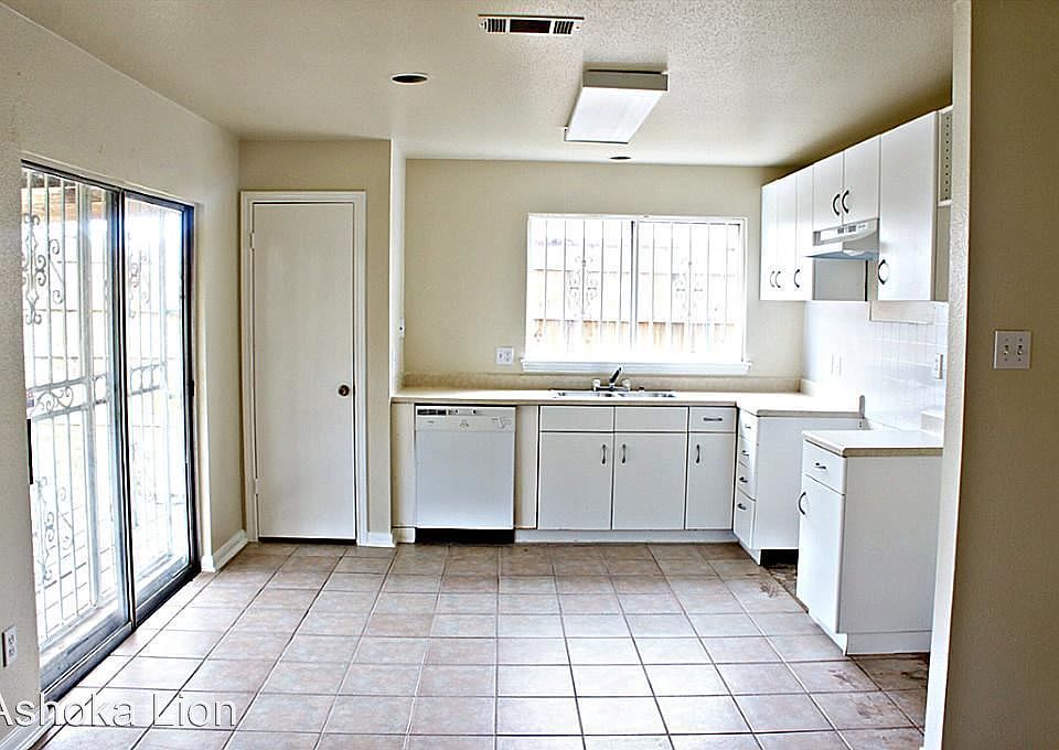 1st image of 7306 Silver Star Dr