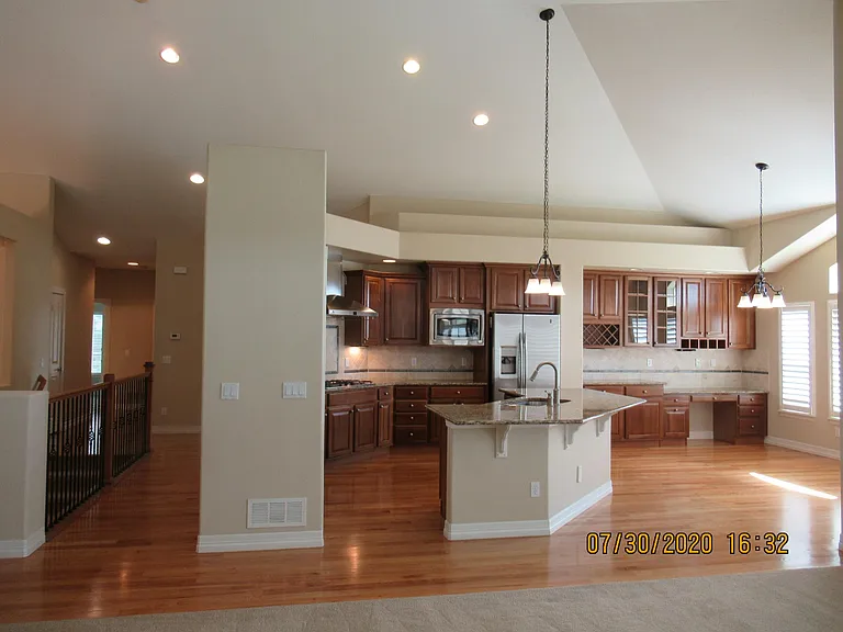 26834 E Mineral Dr — Photo 48
