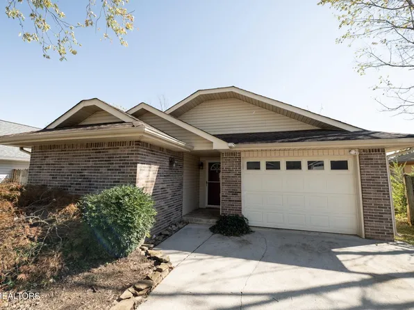 953 Lee Delia Ln, Alcoa, TN 37701