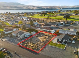 334 Spring Cir SW, Mattawa, WA 99349