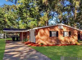 10945 Red Oak Dr, Baton Rouge, LA 70815