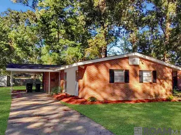 10945 Red Oak Dr, Baton Rouge, LA 70815