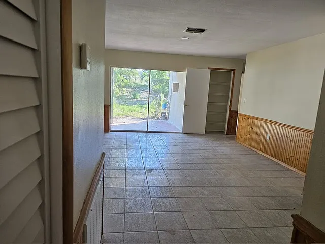 4060 Sail Dr — Photo 7