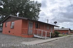 1st image of 221A W Sycamore Ave
