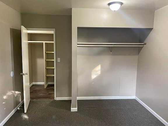 5th image of 902 E Sturgis St #9