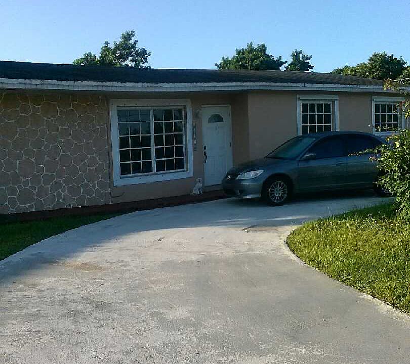 2nd image of 12320 SW 184th St