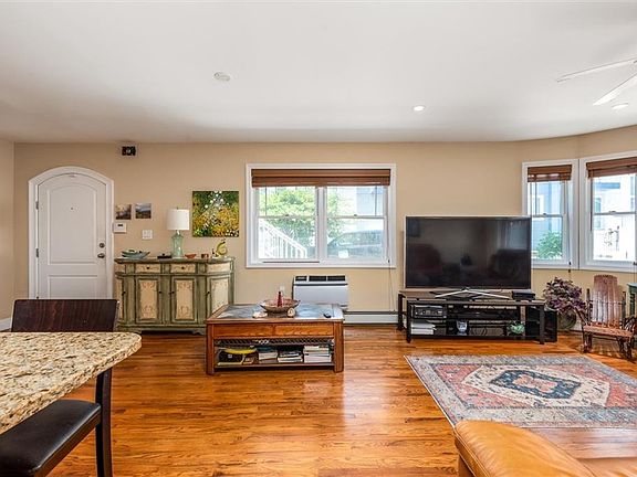 4th image of 188 Beach 101st St #1A