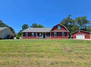 441 Corsegan Rd, Fayetteville, NC 28306