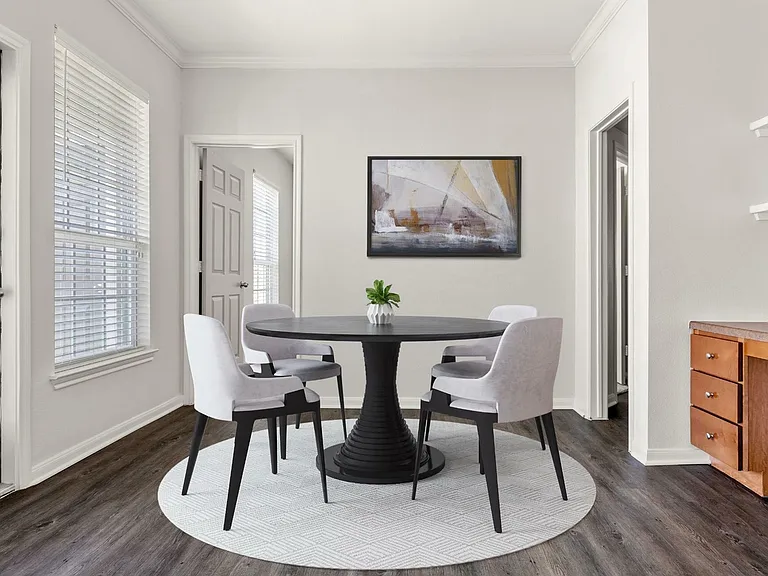 Stone Creek - Dining Area