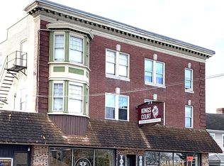 206 E King St APT B, Shippensburg, PA 17257