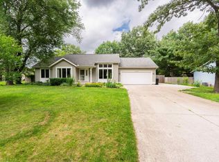 10919 Dunn Rd, Osceola, IN 46561