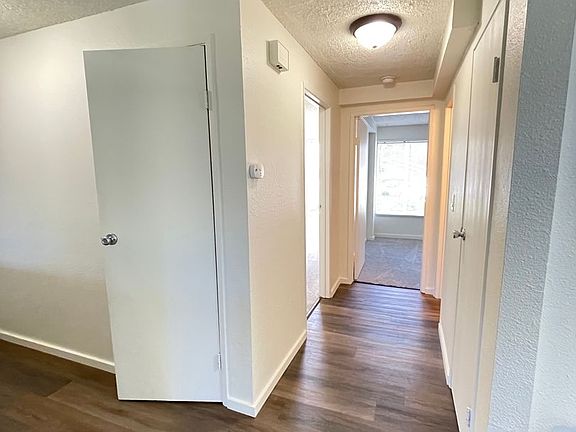 4th image of 404 27th St SE #19-5
