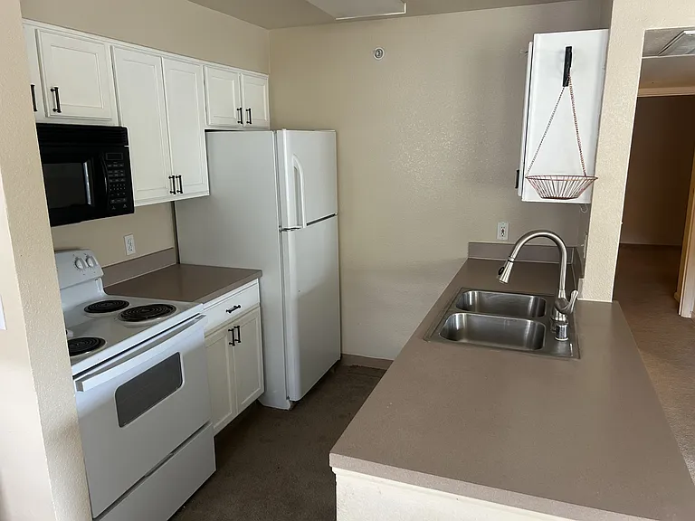 127 Jules Dr #1D-202 — Photo 12