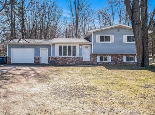 2490 E Moore Rd, Saginaw, MI 48601