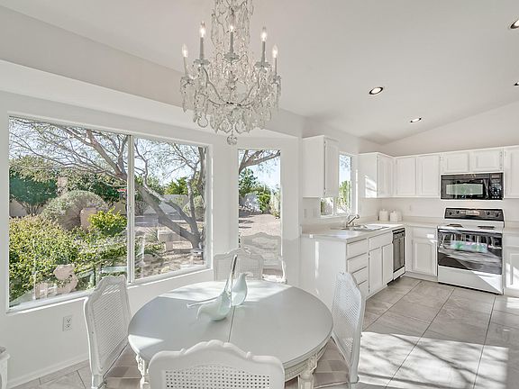 4th image of 65803 E Rose Crest Dr
