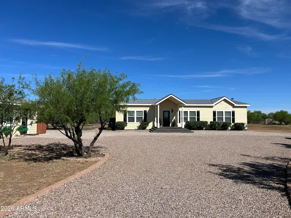 277 E Allen Lane, Huachuca City, AZ 85616