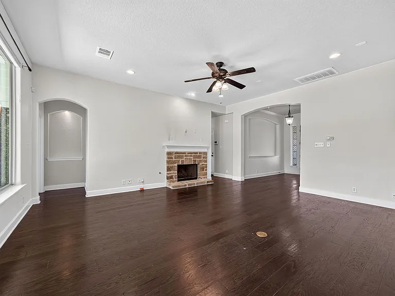 219 Woods Of Boerne Blvd — Photo 6