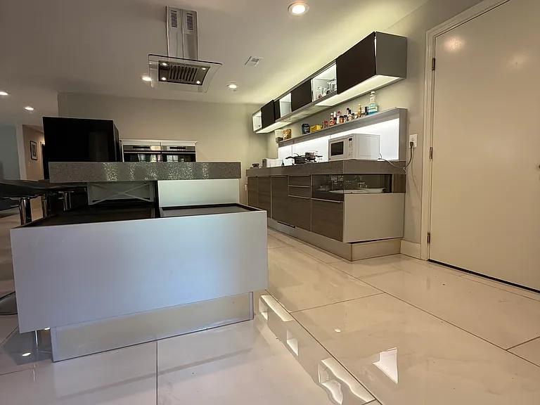 6609 Whittier Blvd — Photo 10