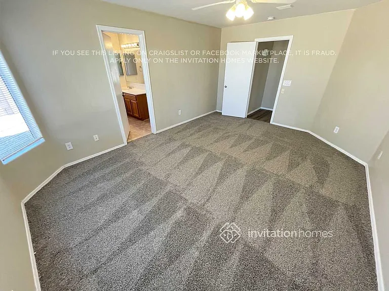 3812 S 74th Dr — Photo 5