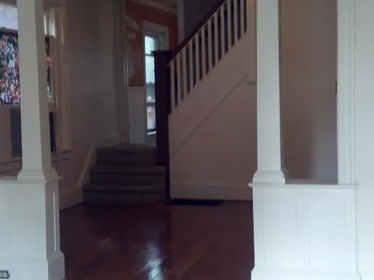 525 E Laurel St — Photo 2