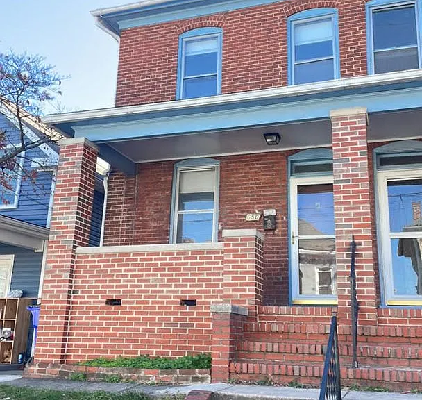 650 N Mulberry St — Photo 1