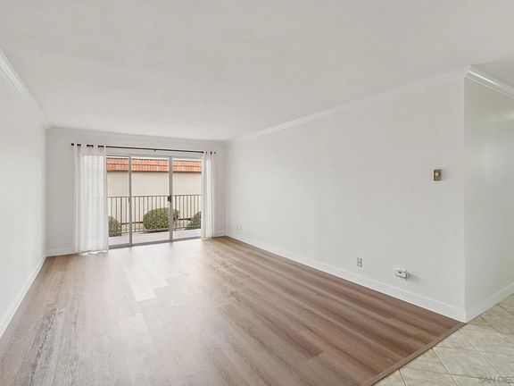 4th image of 2382 Hosp Way Unit 241