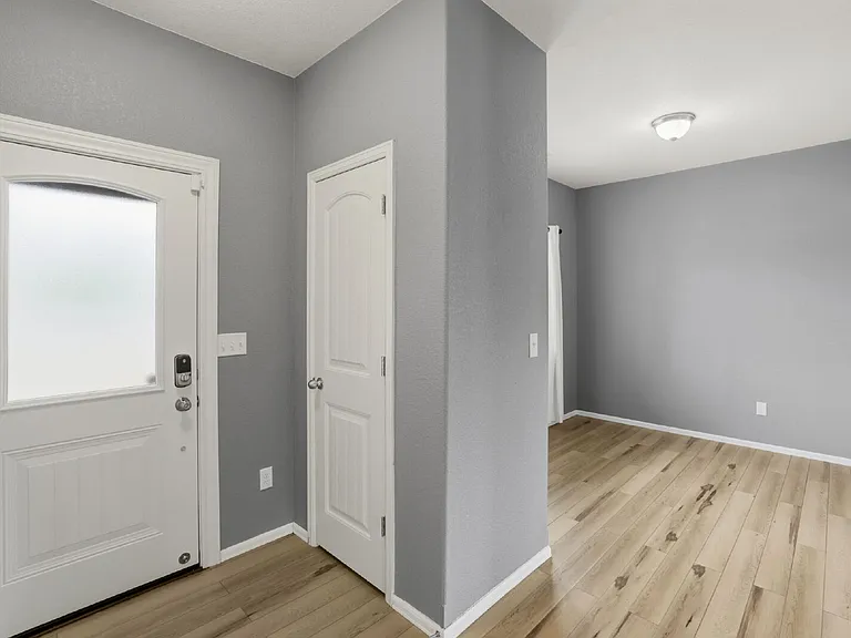 3734 Saguaro Cir — Photo 2