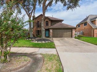 6834 River Bluff Dr, Houston, TX 77085