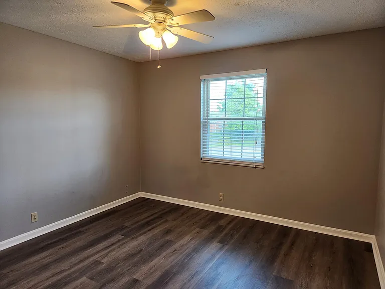 9345 Taylorsville Rd #16 — Photo 9