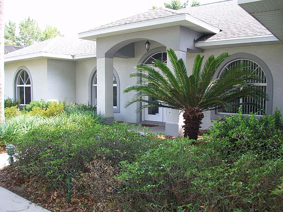 3rd image of 33738 Tarlton Dr